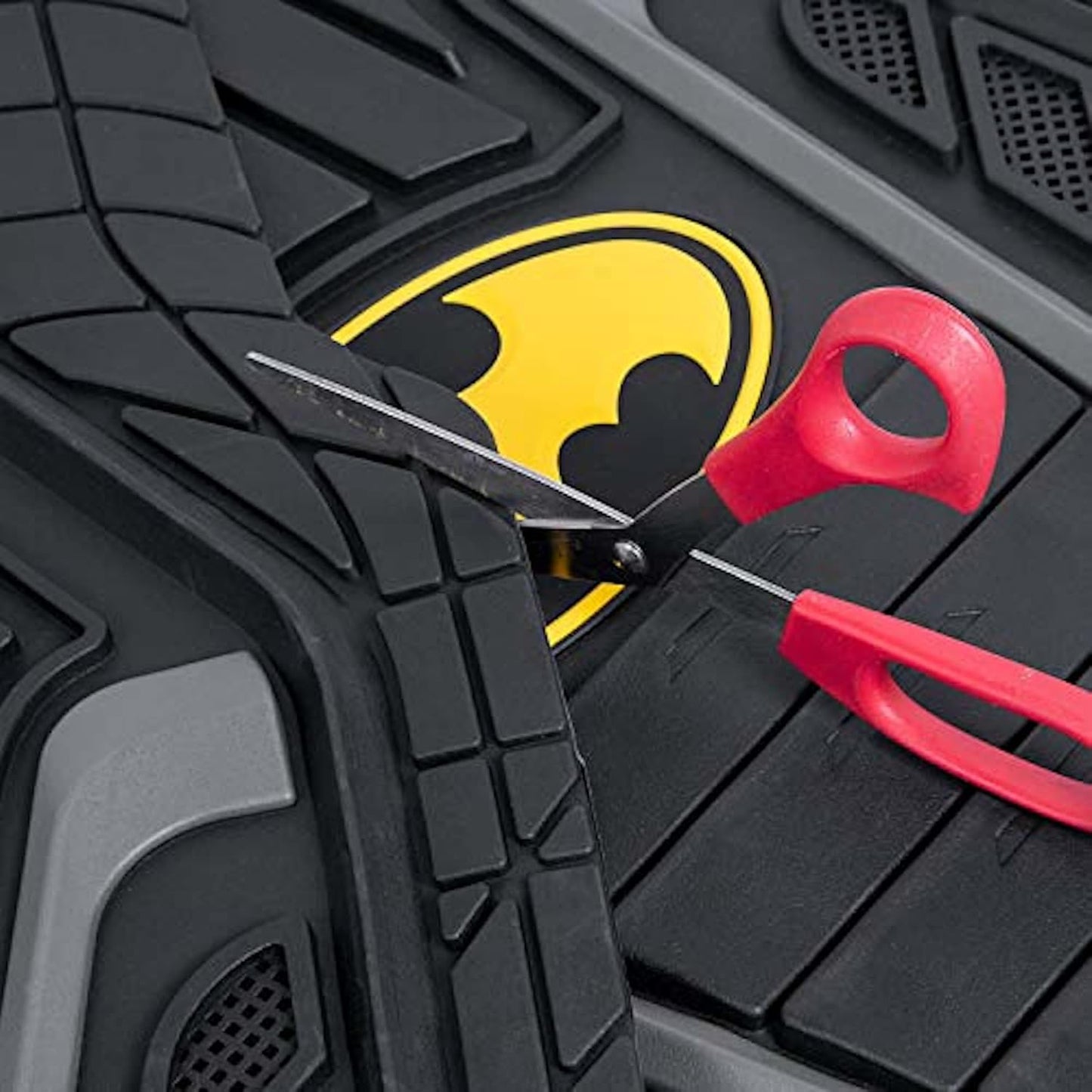 Warner Bros DC Comics Armored Batman Heavy Duty No-Slip Grip All-Weather Car Mats Car Accessories - Custom Fit Rubber Floor Mats - 2 Front Mats (27” X 18”), 1 Rear Liner (18” X 58”)